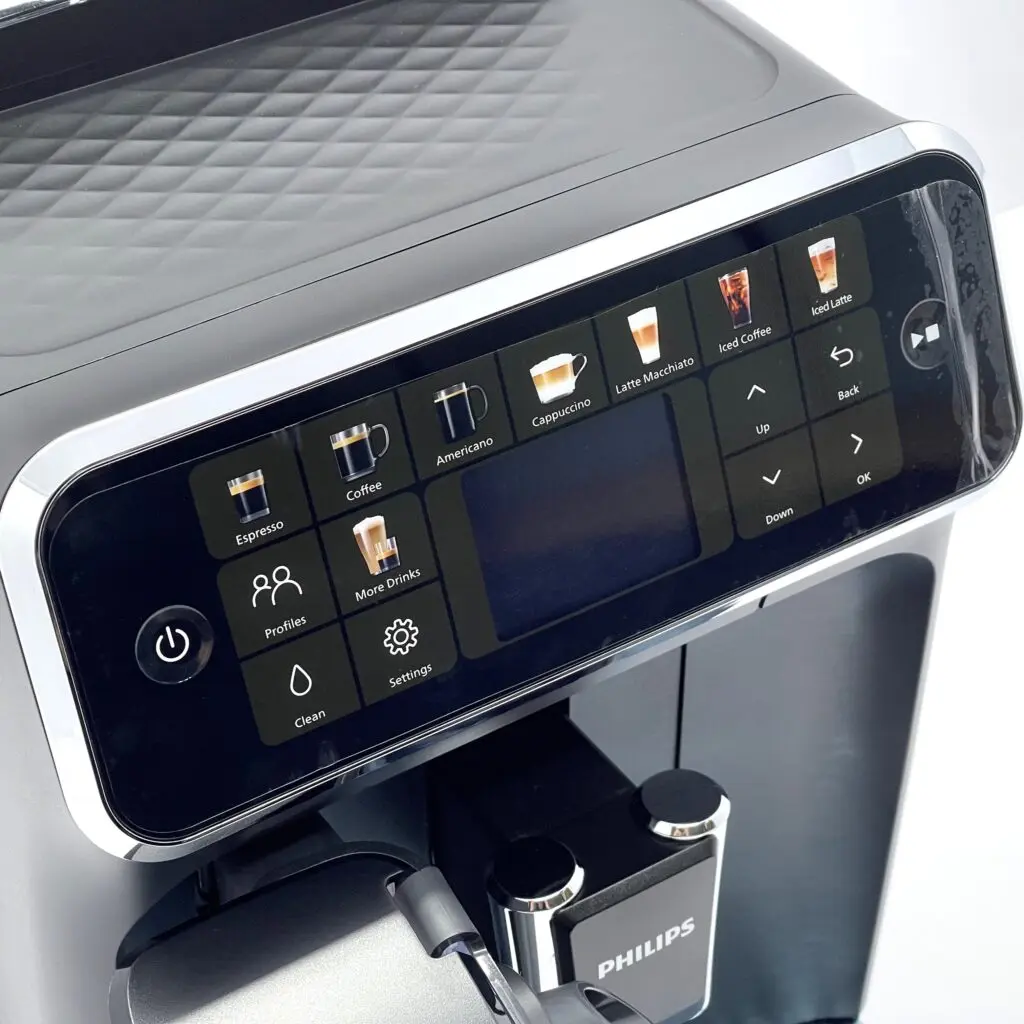 Кавомашина Philips Series 5500 LatteGo Black (вітринна модель/сток