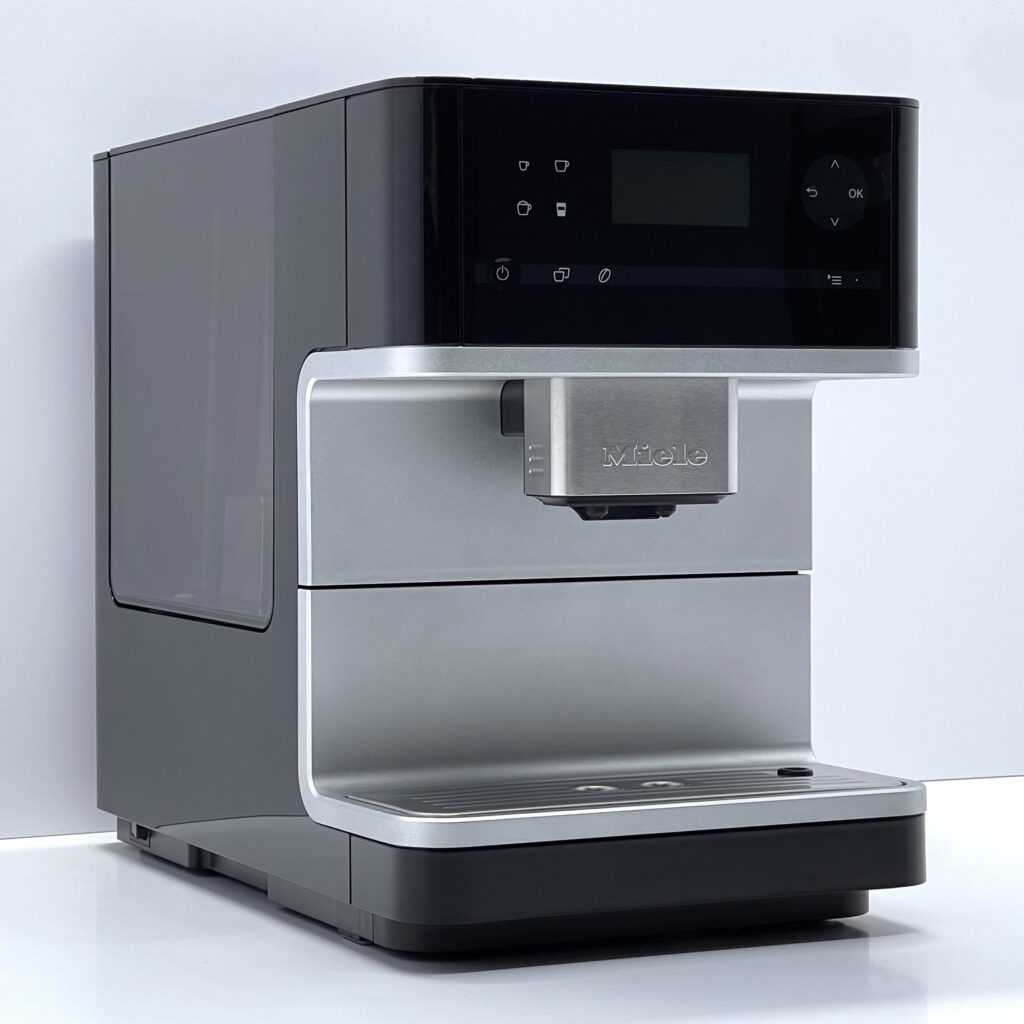 vzhyvana-premialna-kavomashyna-miele-cm6100-obsw