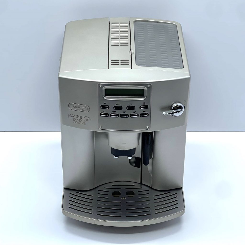 kavomashyna-delonghi-magnifica-rapid-cappuccino-vidnovlena