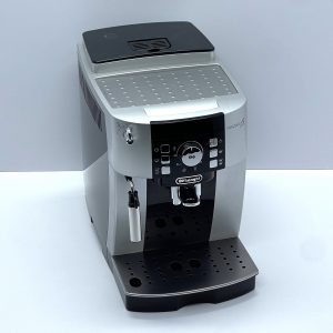 kavomashyna-delonghi-magnifica-s-silver-vidnovlena
