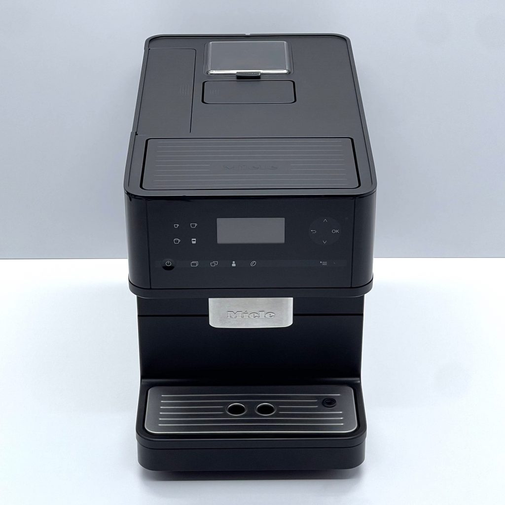 kavomashyna-miele-cm6110-obsw-black-vidnovlena