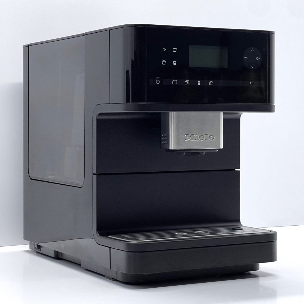 kavomashyna-miele-cm6110-obsw-black-vidnovlena