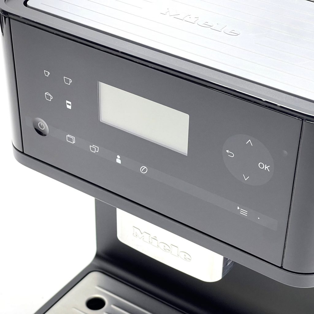 premialna-kavomashyna-miele-cm6300-obsw-black-vidnovlena