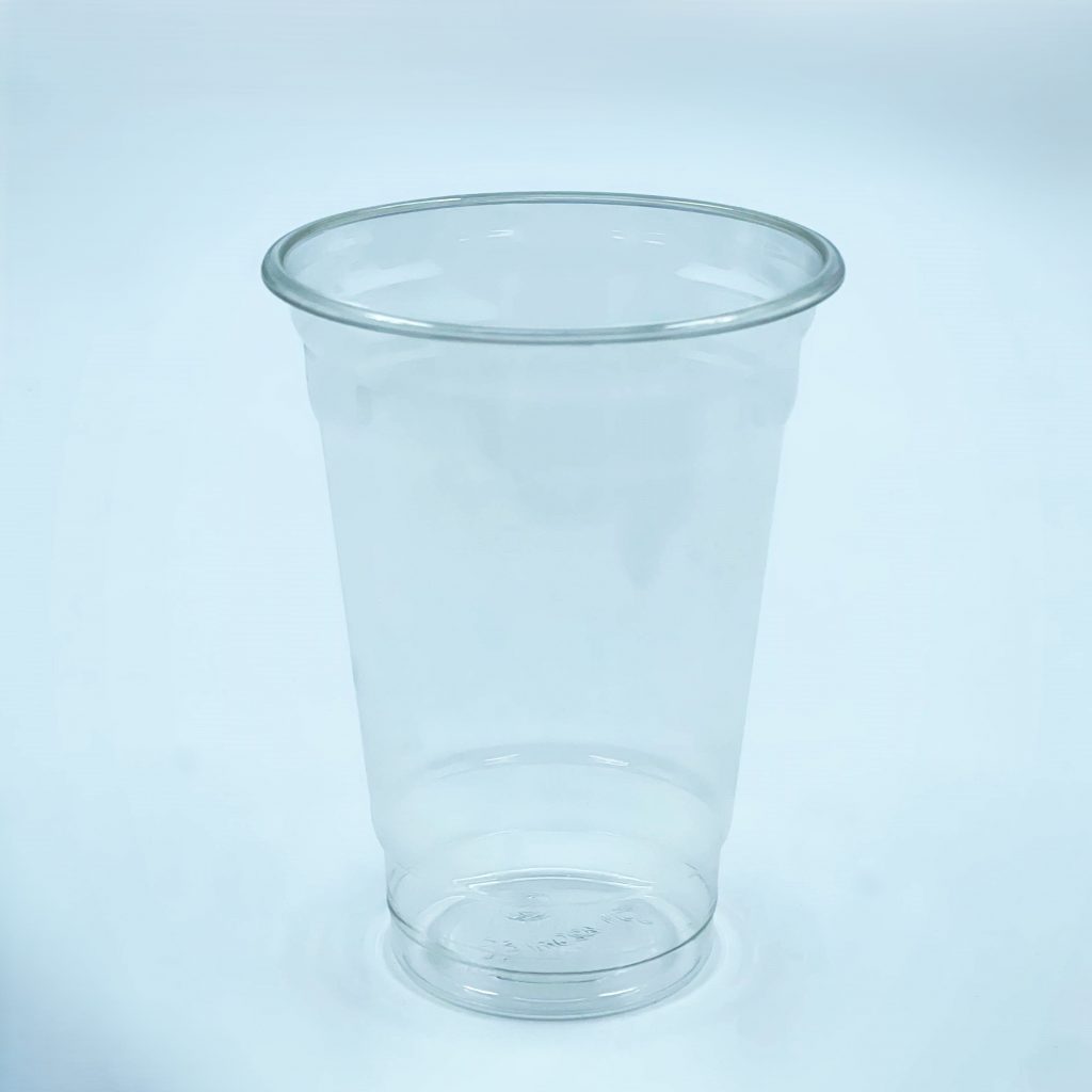 stakan-dlia-koktejliv-plastykovyj-420-ml-50-sht