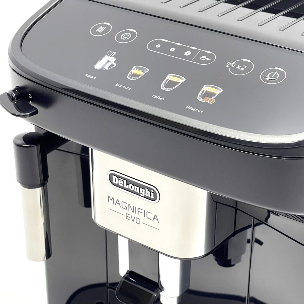 kavomashyna-b-v-delonghi-magnifica-evo-black