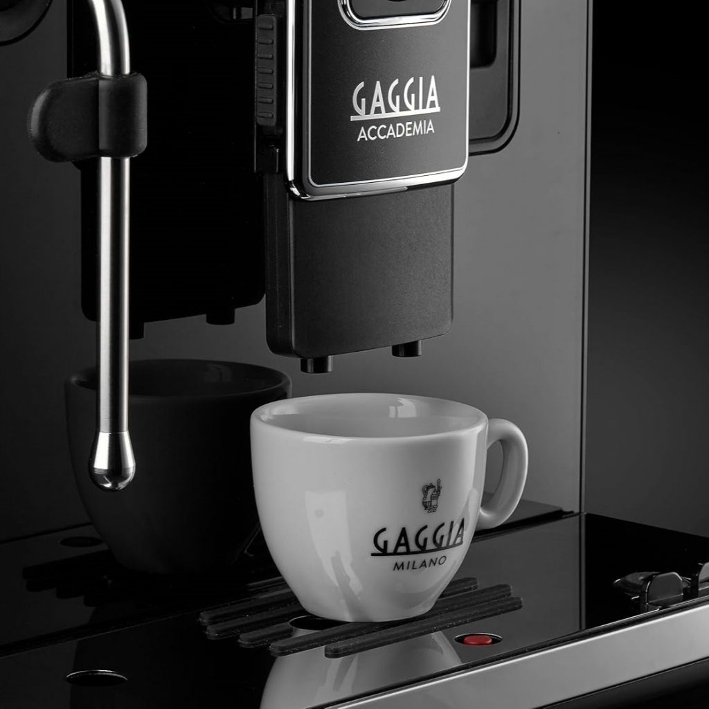 kavomashyna-gaggia-new-accademia-glass-black