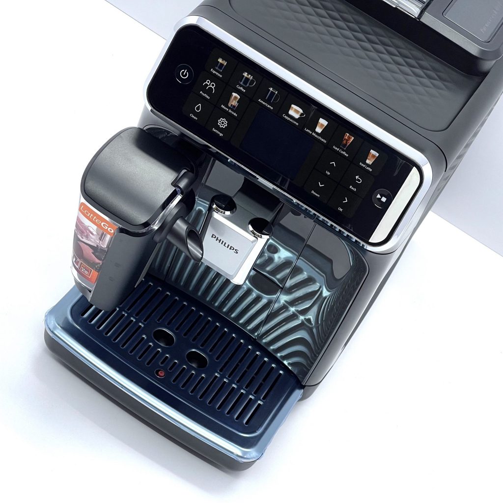 kavomashyna-philips-series-5500-lattego-graphite-vitrynna-model-stok