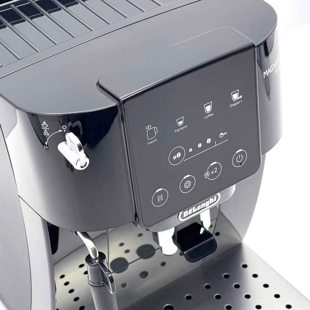 kavomashyna-b-v-delonghi-magnifica-start-black