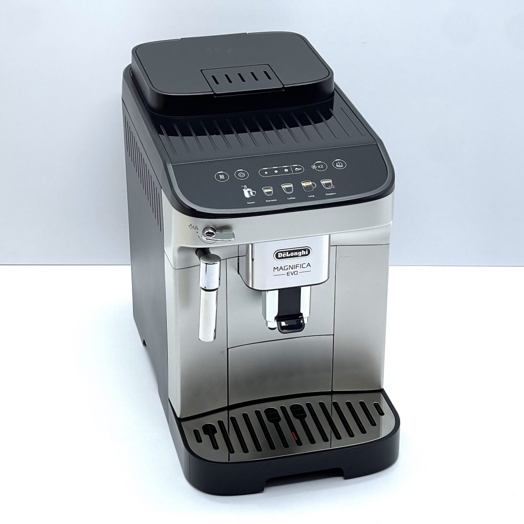kavomashyna-b-v-delonghi-magnifica-evo-plus-silver