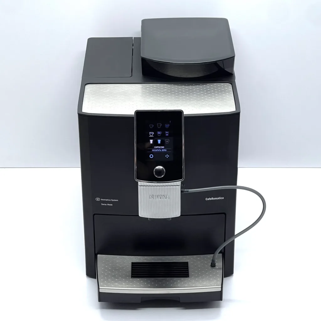 kavomashyna-b-v-nivona-caferomantica-1030