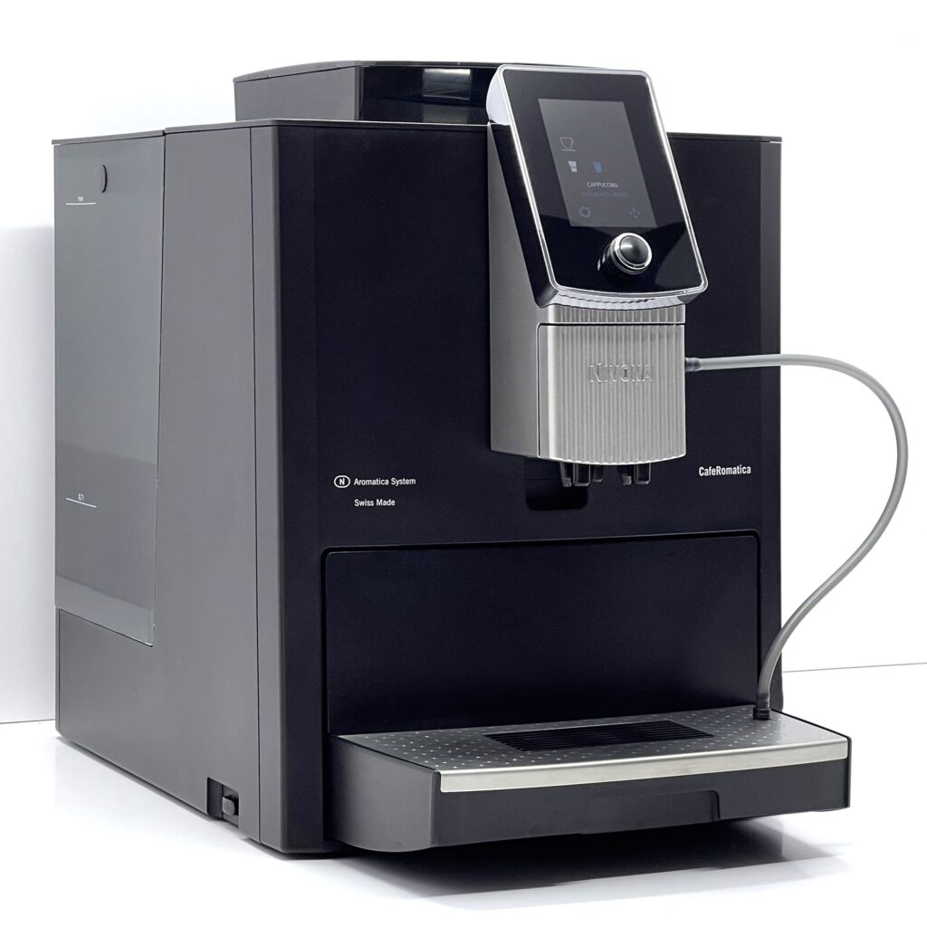 kavomashyna-b-v-nivona-caferomantica-1030