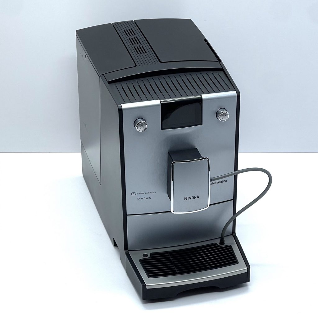 kavomashyna-b-v-nivona-caferomantica-769