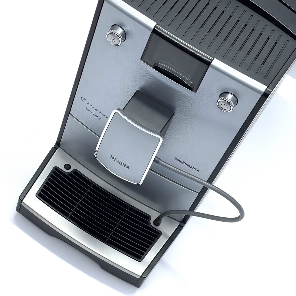 kavomashyna-b-v-nivona-caferomantica-769